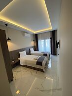 Tuna Butik Otel
