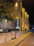 Tuna Butik Otel