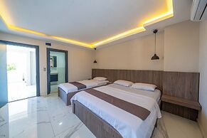 Tuna Butik Otel