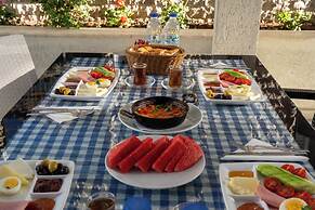 Tuna Butik Otel