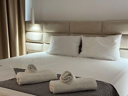 Hotel AURA