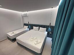 Hotel AURA