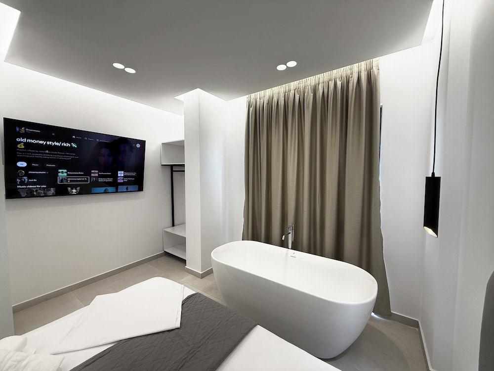 Hotel AURA
