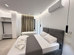 Hotel AURA