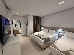 Hotel AURA