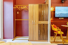 Modern Studio Poolside Balcony Near Mactan Airport