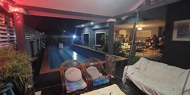 Stardome Pool House of Absolute Privacy