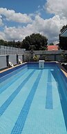 Stardome Pool House of Absolute Privacy