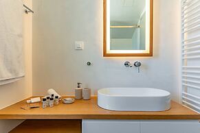 Platies Luxury Apartments Santorini