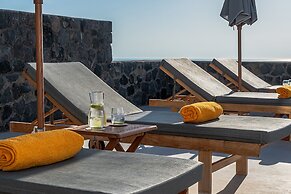 Platies Luxury Apartments Santorini