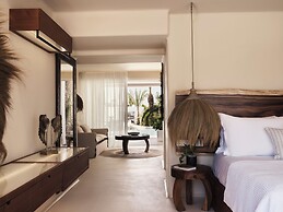 Aya Resort