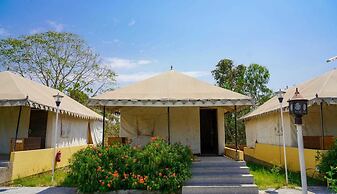 Joy Villa & Resort