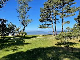 2 Person Comfortable Holiday Park Home in Testby