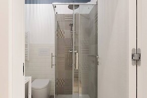 Trieste Chic Studio Historic Elegance