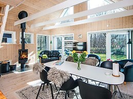 4 Star Holiday Home in Give