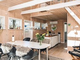 4 Star Holiday Home in Give