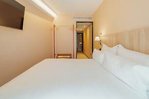 ABC HOTEL PORTO - CAMPANHÃ