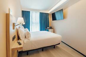 ABC HOTEL PORTO - CAMPANHÃ