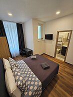 B&B Lunis