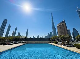 High Floor Burj Views over Dubai Mall