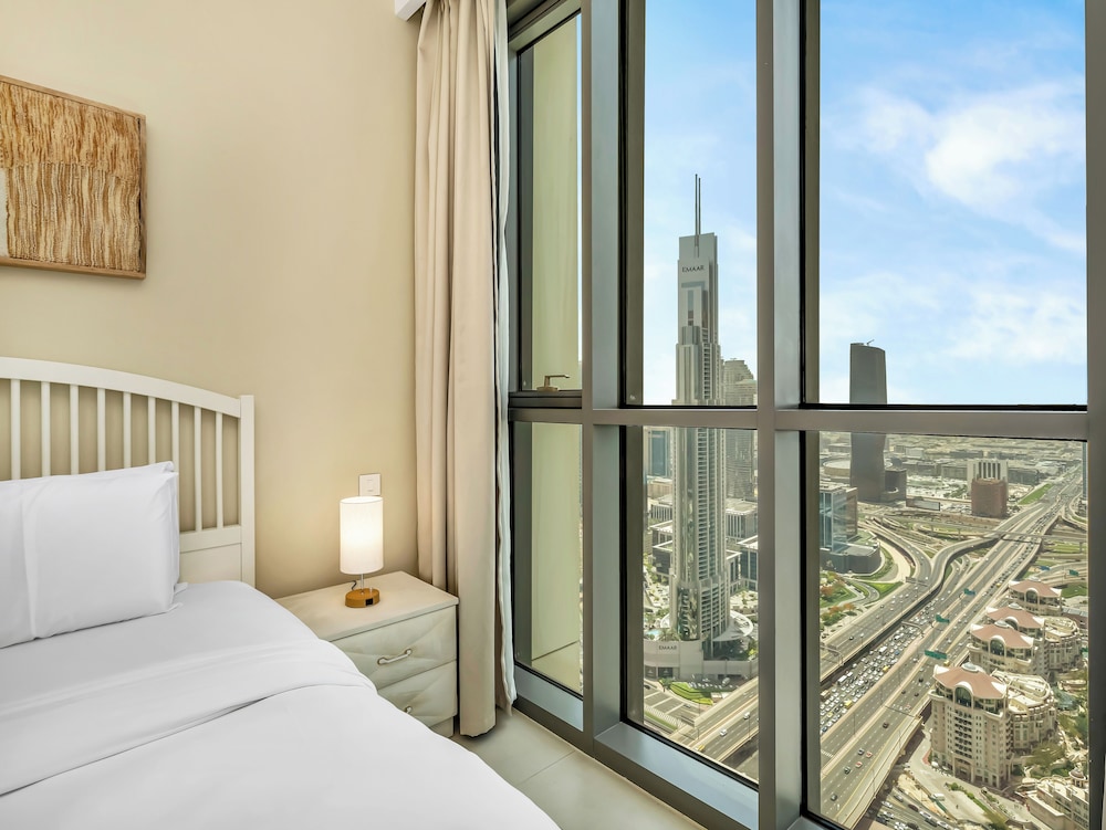 High Floor Burj Views over Dubai Mall