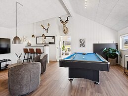 5 Star Holiday Home in Bogense