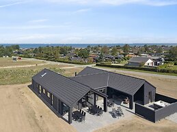 5 Star Holiday Home in Bogense
