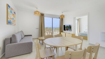 Calm Beach Apartments