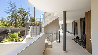Calm Beach Apartments