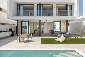 Protaras Aqua Pearl Villa 3