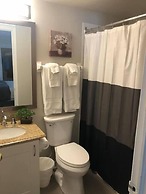 Freshly Upgraded Cozy Studio