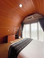 Pakuhaji Higland Eco Resort