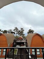 Pakuhaji Higland Eco Resort