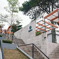 Pakuhaji Higland Eco Resort