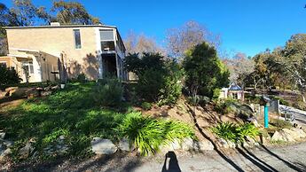 Riesling Trail and Clare Valley Cottages