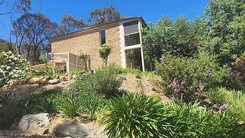 Riesling Trail and Clare Valley Cottages
