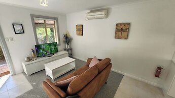 Riesling Trail and Clare Valley Cottages
