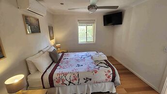 Riesling Trail and Clare Valley Cottages