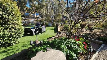 Riesling Trail and Clare Valley Cottages