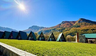 Royal View Lodge