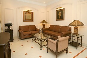 Nivaasa Apartment by Jadecaps