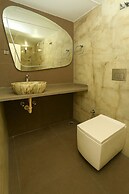 Vivanta Apartment by Jadecaps