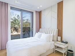 Gobajinin Private Pool Villa