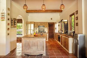 Villa Tropical Svasti by Nakula