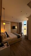 White Season Hotel