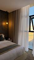 White Season Hotel