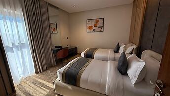 White Season Hotel