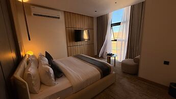 White Season Hotel