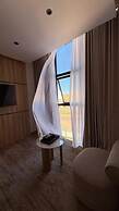 White Season Hotel