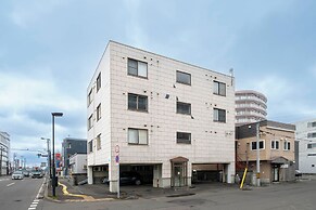 SILK COURT 301